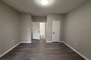 4400 Silverbrook Ln, Owings Mills, MD 21117 - Photo 9