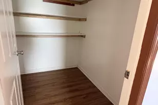 2715 Hammonds Ferry Rd, Halethorpe, MD 21227 - Photo 9