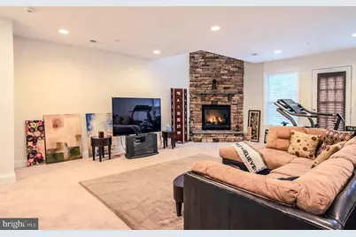 9130 Marlove Oaks Lane, Owings Mills, MD 21117 - Photo 7