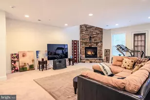 9130 Marlove Oaks Lane, Owings Mills, MD 21117 - Photo 7