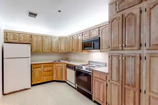 205 Brightwood Clb Dr, Lutherville Timonium, MD 21093 - Photo 13