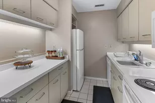 69 Greenwich Pl, Pikesville, MD 21208 - Photo 15