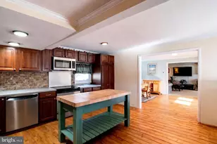 215 Nanticoke Rd, Essex, MD 21221 - Photo 5