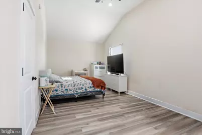 214 Oakwood Road, Dundalk, MD 21222 - Photo 17