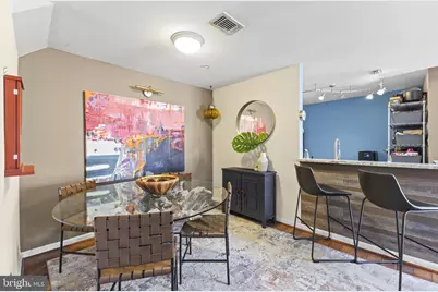 2320 Falls Gable Lane #B, Baltimore, MD 21209 - Photo 7