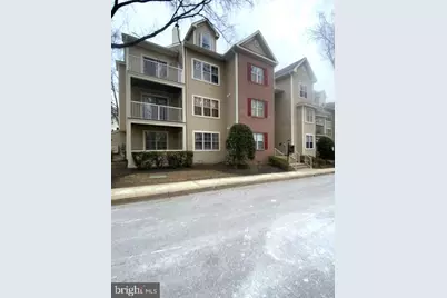 2320 Falls Gable Lane #B, Baltimore, MD 21209 - Photo 3