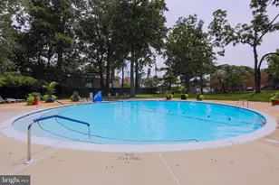 7 Slade Ave, Baltimore, MD 21208 - Photo 3