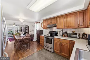 2200 Poplar Rd, Essex, MD 21221 - Photo 7