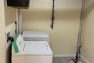 35 Heather Hill Rd, Catonsville, MD 21228 - Photo 13