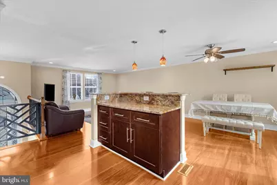 611 Bond Avenue, Reisterstown, MD 21136 - Photo 13