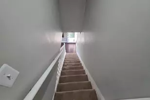 7928 Rolling View Ave, Baltimore, MD 21236 - Photo 15