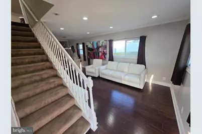 7928 Rolling View Avenue, Baltimore, MD 21236 - Photo 5