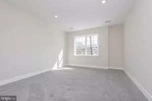 9626 Harford Rd, Parkville, MD 21234 - Photo 21