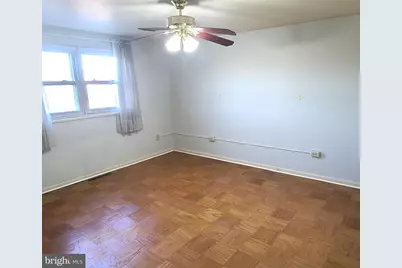 934 Regina Drive, Baltimore, MD 21227 - Photo 3