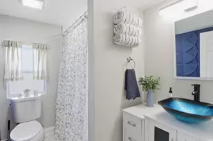 21 Dogwood Dr, Middle River, MD 21220 - Photo 15