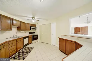 205 E Joppa Rd, Towson, MD 21286 - Photo 5