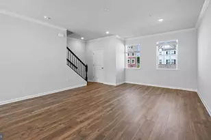 5050 Silver Oak Dr, Rosedale, MD 21237 - Photo 7