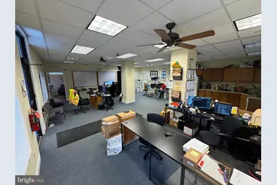 4601 Leeds Avenue, Baltimore, MD 21229 - Photo 5