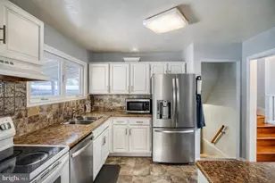 1008 Collwood Rd, Catonsville, MD 21228 - Photo 9
