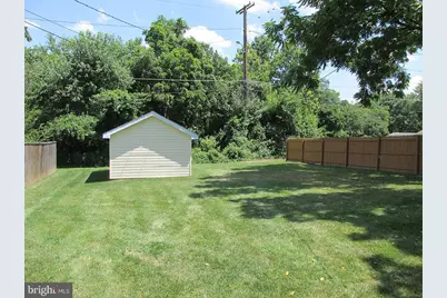 5635 Oregon Avenue, Halethorpe, MD 21227 - Photo 9