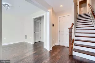 305 Davage Ln, Towson, MD 21286 - Photo 5