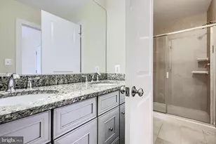 305 Davage Ln, Towson, MD 21286 - Photo 27