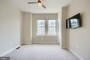 305 Davage Ln, Towson, MD 21286 - Photo 25