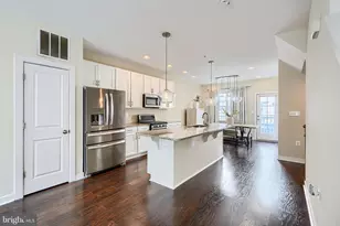 305 Davage Ln, Towson, MD 21286 - Photo 11