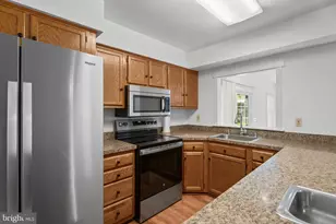 2031 Pleasant Villa Ave, Baltimore, MD 21228 - Photo 11
