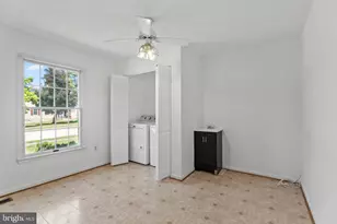 2031 Pleasant Villa Ave, Baltimore, MD 21228 - Photo 25