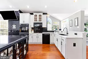 834 Crystal Palace Ct, Owings Mills, MD 21117 - Photo 19