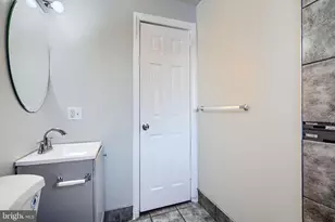 402 Chestnut Ct, Dundalk, MD 21222 - Photo 29