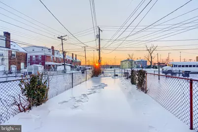 402 Chestnut Court, Dundalk, MD 21222 - Photo 17