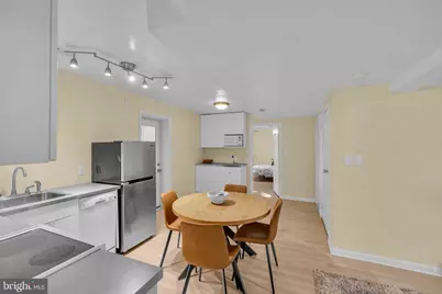 401 2nd Avenue, Baltimore, MD 21227 - Photo 49