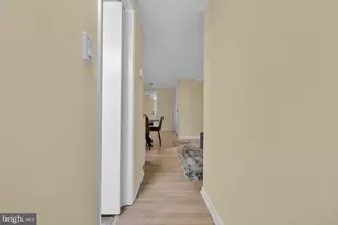 401 2nd Ave, Baltimore, MD 21227 - Photo 47