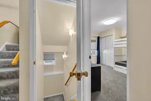 401 2nd Ave, Baltimore, MD 21227 - Photo 41