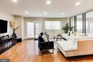35 Wellspring Cir, Owings Mills, MD 21117 - Photo 5
