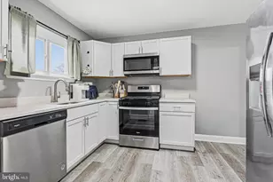 13 Virginia Ave, Reisterstown, MD 21136 - Photo 9