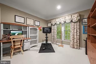 822 Queens Park Dr, Owings Mills, MD 21117 - Photo 23