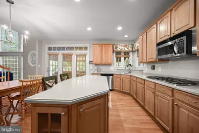 822 Queens Park Drive, Owings Mills, MD 21117 - Photo 13