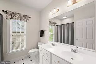 822 Queens Park Dr, Owings Mills, MD 21117 - Photo 43