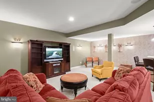 822 Queens Park Dr, Owings Mills, MD 21117 - Photo 55