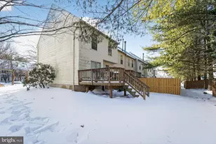 4717 Wainwright Cir, Owings Mills, MD 21117 - Photo 3