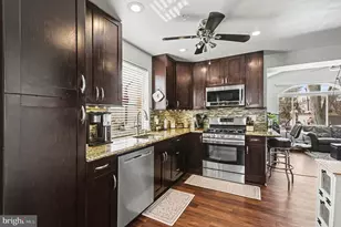 10414 Greentop Rd, Cockeysville, MD 21030 - Photo 9