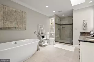 12216 Long Lake Dr, Owings Mills, MD 21117 - Photo 39