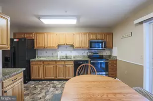 3907 Hannon Ct, Baltimore, MD 21236 - Photo 15