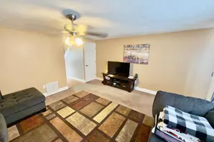 2773 Yarnall Rd, Halethorpe, MD 21227 - Photo 7