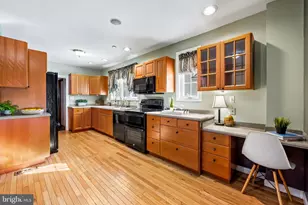 3022 Dunglow Rd, Baltimore, MD 21222 - Photo 9