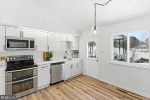 6 Babette Ct, Baltimore, MD 21208 - Photo 9