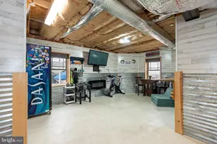 9031 Hinton Ave, Baltimore, MD 21219 - Photo 25